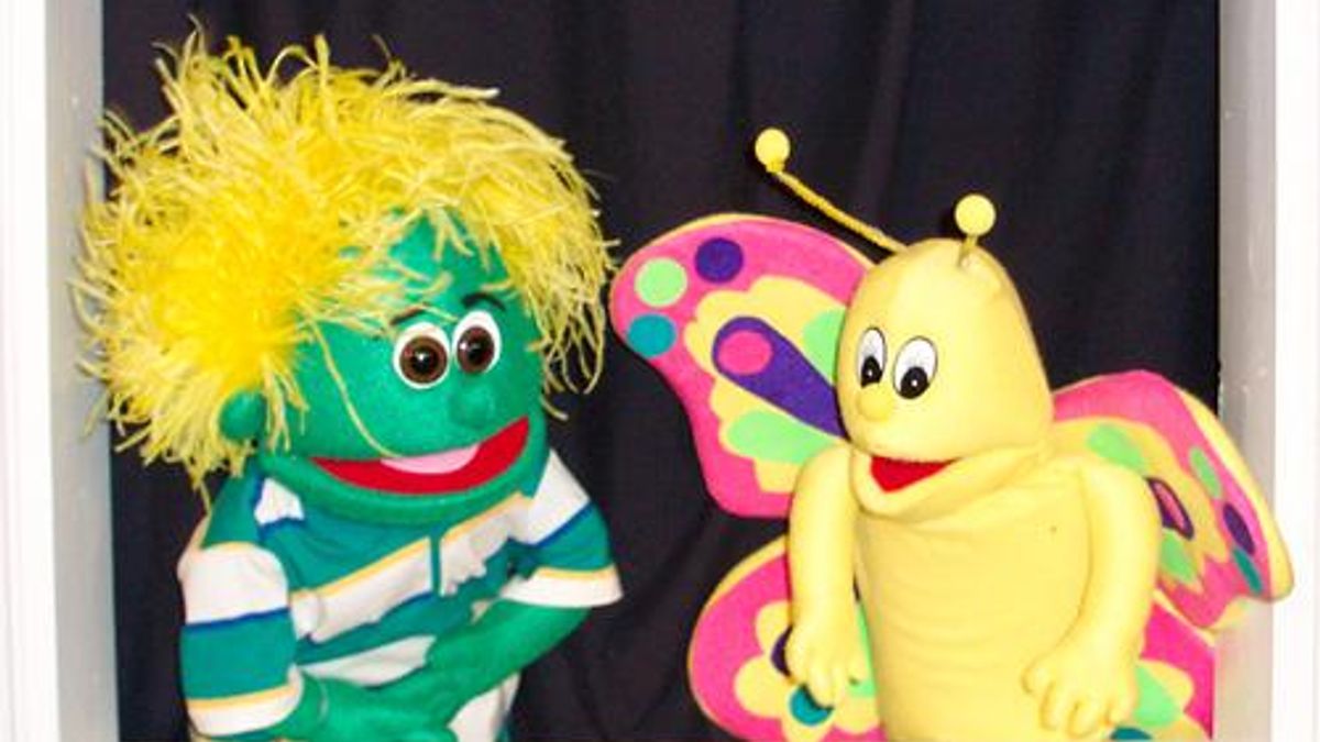Flit and Bartlet of Kazoom Puppet Theatre