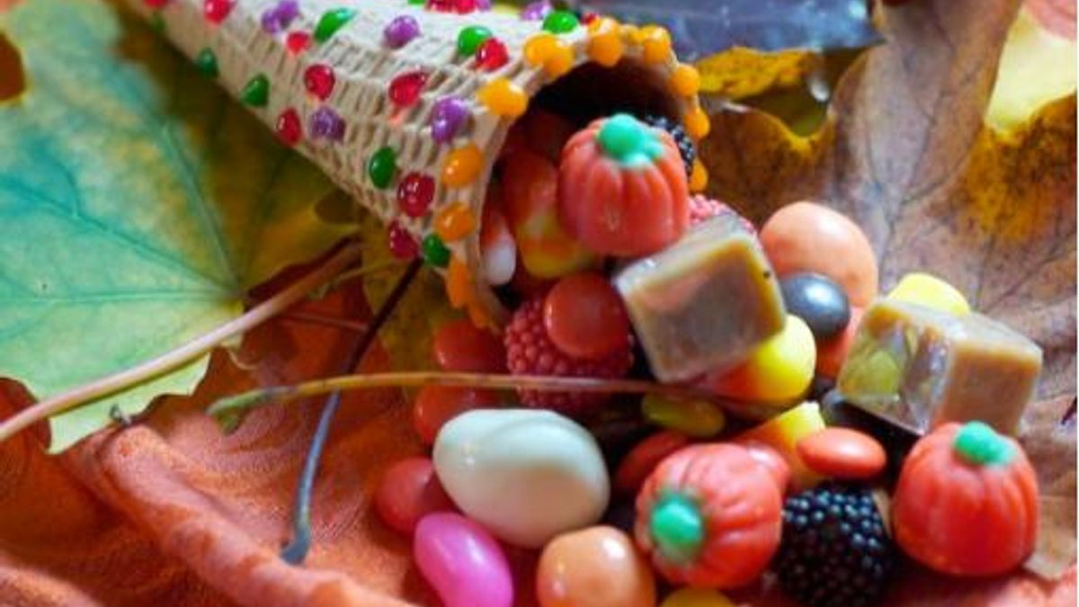 Candy cornucopia