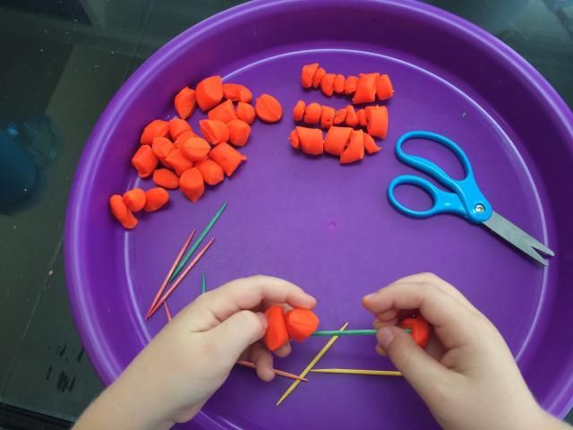 Construct-doh playdough activity