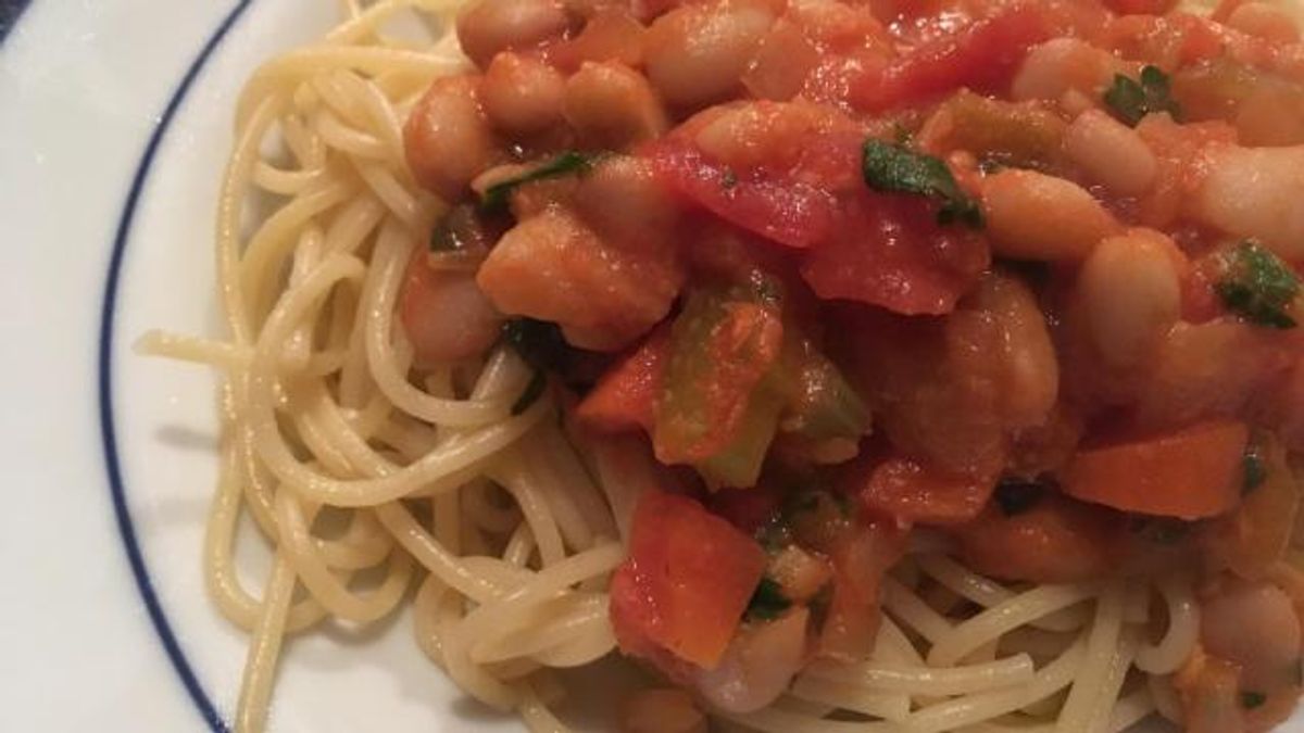 Bean bolognese