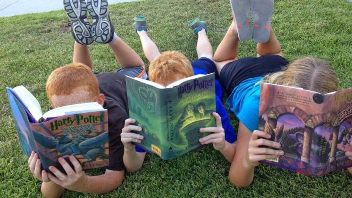 Children reading