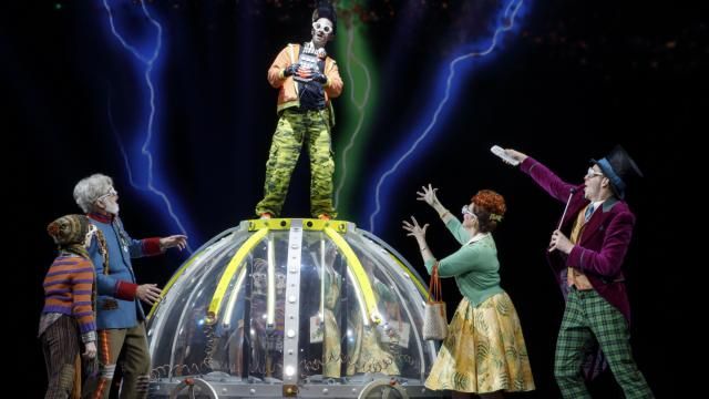 7 questions with (the actress who plays) Mrs. Teavee from 'Charlie and ...