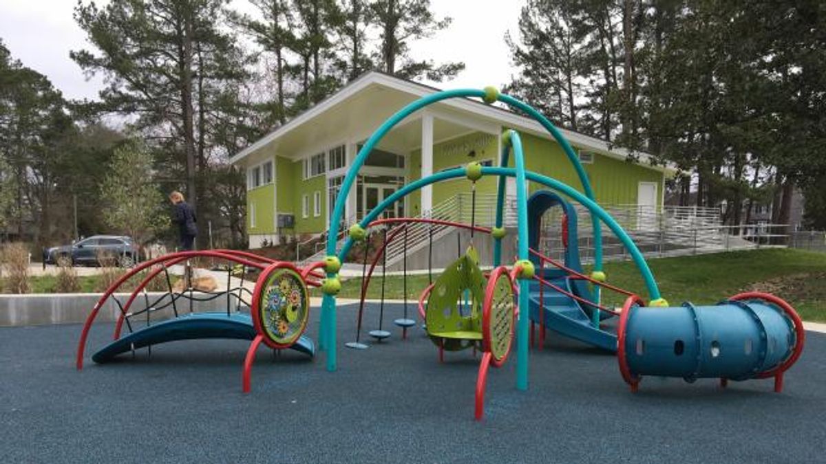 Kiwanis Park playground, Raleigh