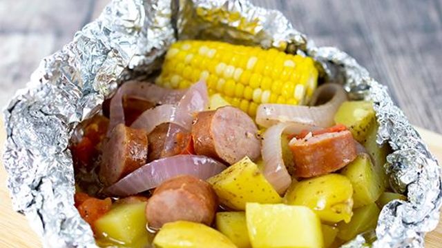 Build-Your-Own Sausage Foil Packet Dinner recipe (Courtesy Family Features/Coleman Natural Foods) Build-Your-Own Sausage Foil Packet Dinner recipe (Courtesy Family Features/Coleman Natural Foods)