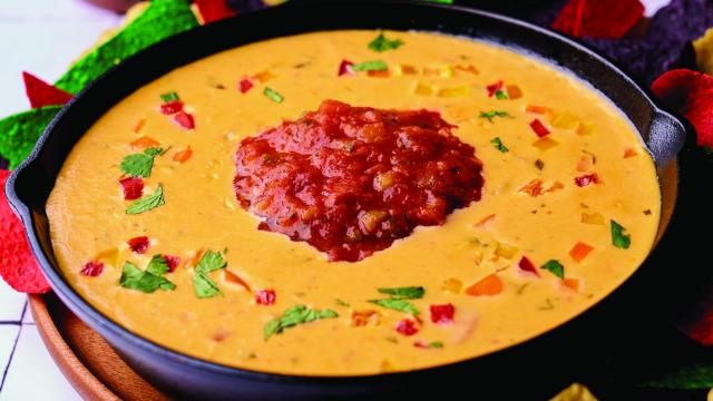Cast-Iron Smoked Queso Dip 