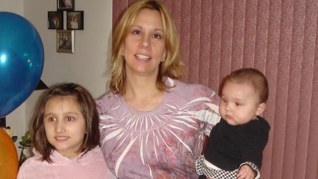 Joelene Wolfe and her daughters