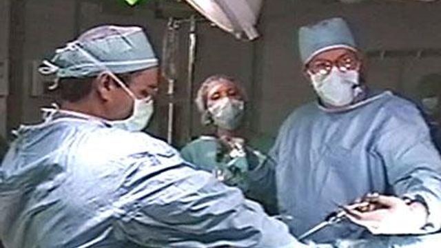 Laparoscopic Colon Surgery Means Faster Recovery for Some Cancer Patients