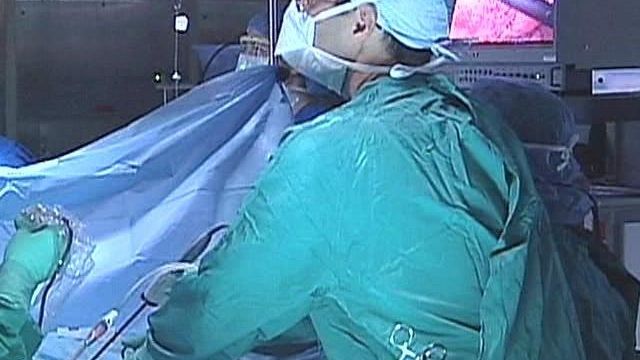 Minimal Approach to Surgery Helps Lung-Cancer Patients Recover