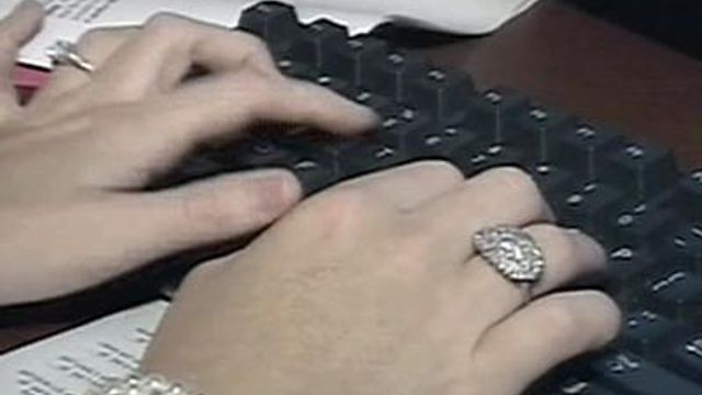 Consumer group: Keyboards dirtier than toilet seats