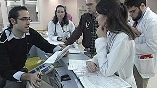 Study: Doctors' work hours on the decline