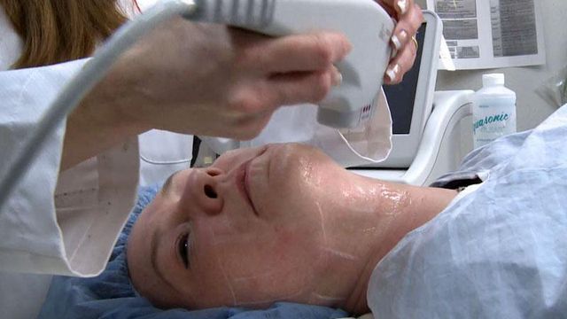 Non-surgical facelift can take off three years