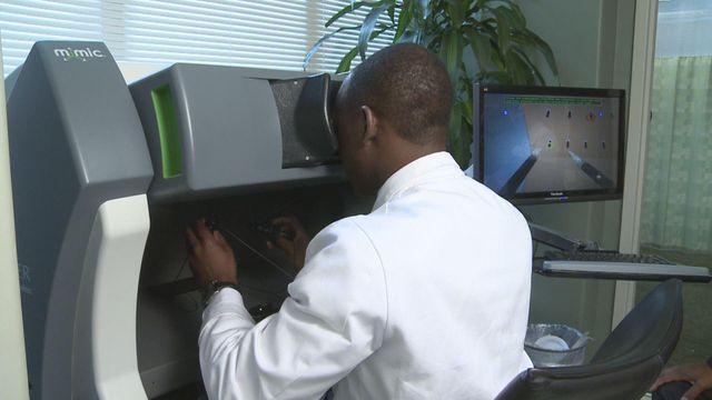 Surgeons begin practice earlier with computer simulator