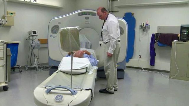 Duke radiologist urges caution in using CT scans to screen for lung cancer