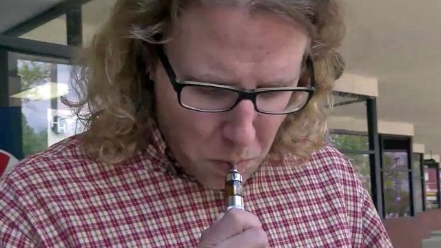 Doctors differ on risk, reward of e-cigarettes