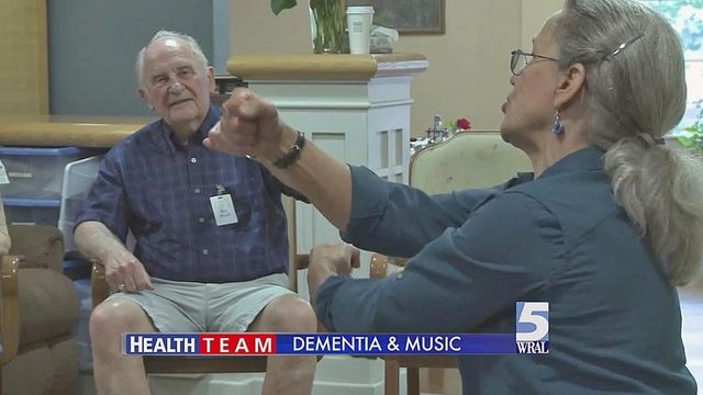 Music lifts mood, calms nerves in dementia patients