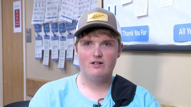 20-year-old now awaits transplant after virus damaged heart
