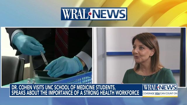 Dr. Cohen visits UNC School of Medicine students to speak about importance of strong health workforce