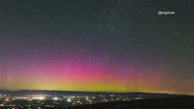 Northern lights dance across the sky for awe-inspiring display