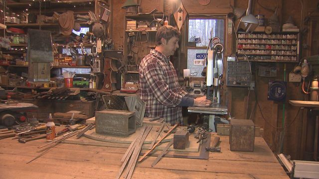 Craven County man turns old buildings into new birdhouses