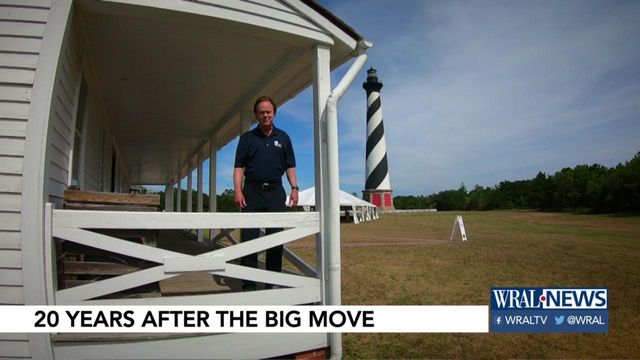 Move protected Cape Hatteras lighthouse, for now