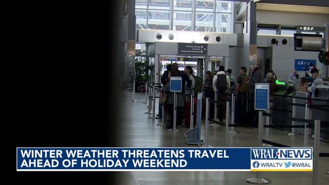 Approaching winter storm leaves holiday travelers out in the cold