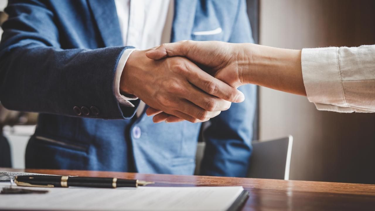Insurance agents versus adjusters - What&rsquo;s the difference?