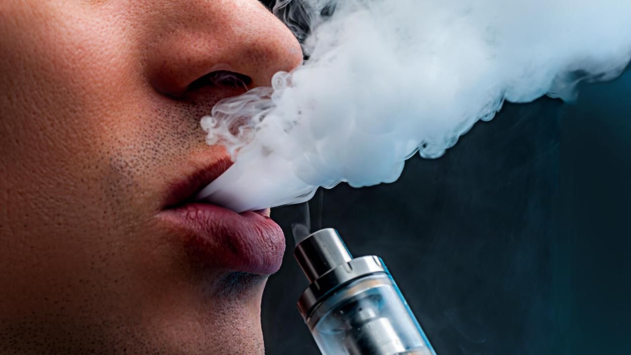 where is the expiration date on vape juice EVALI