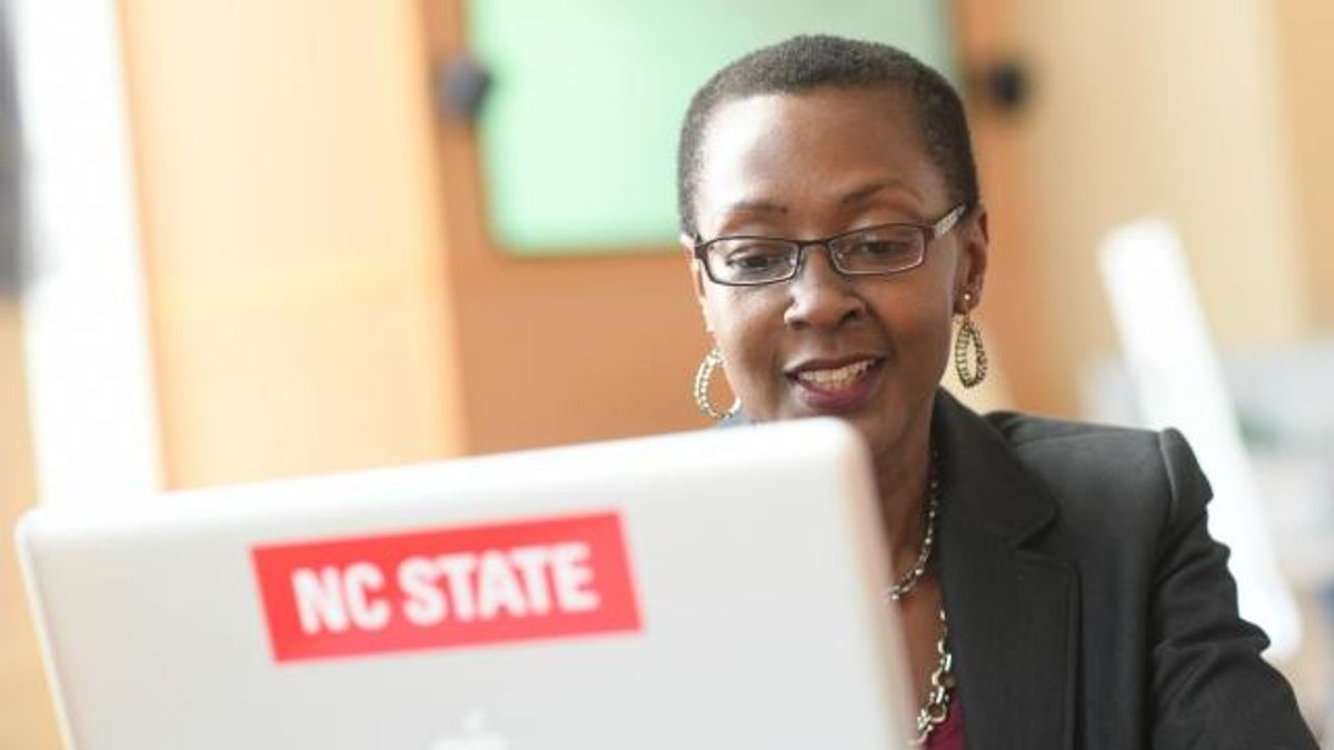 NC State Online : Spotlight : Feature/header_NCStateOnline_2