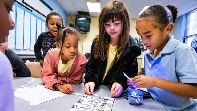 Schools magnet store