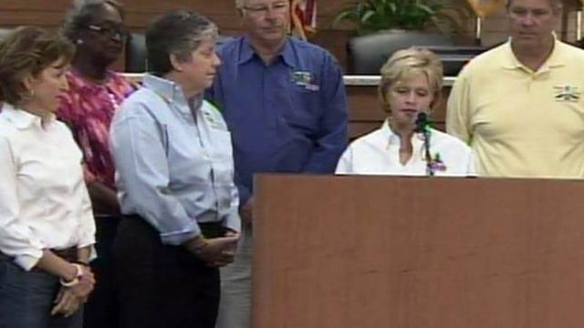 Perdue, federal officials discuss hurricane recovery