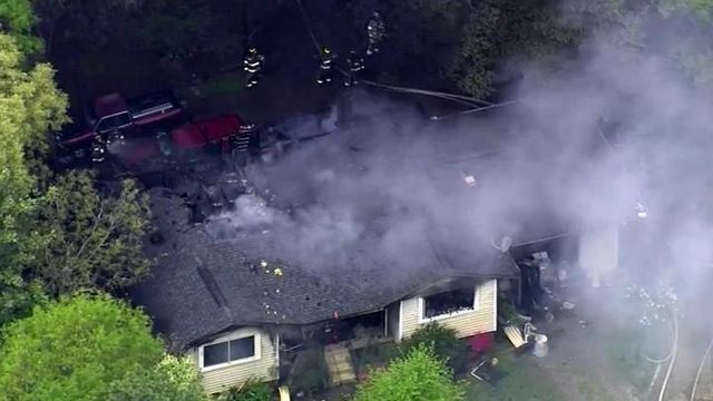 Sky 5 coverage of Raleigh house fire