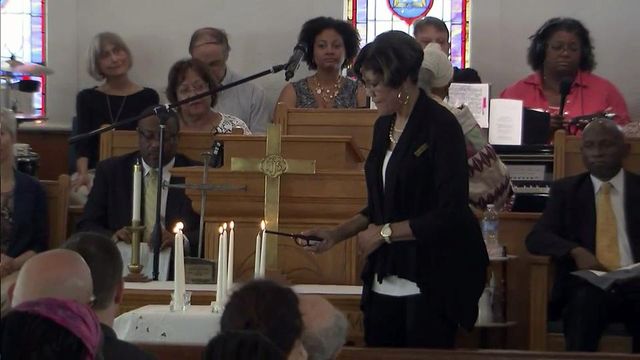 Prayer service held for Charleston shooting victims