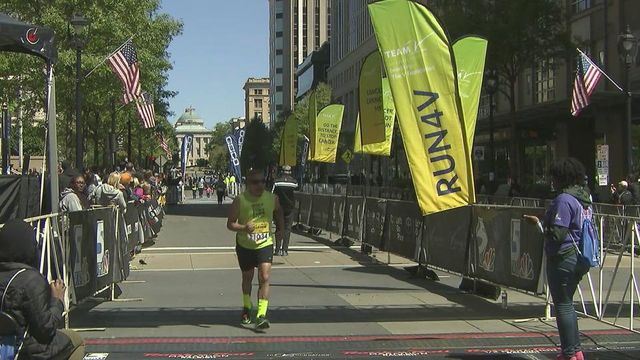 Marathoners cross Rock 'n' Roll finish line