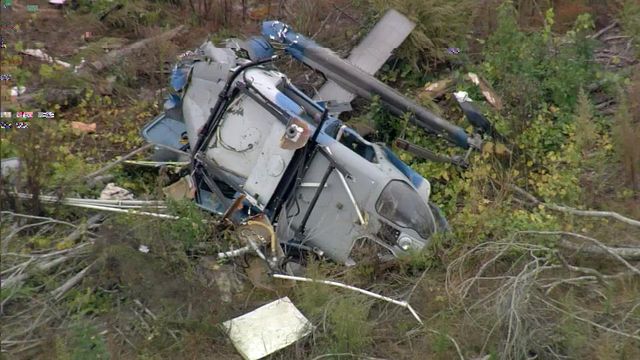 RAW: Helicopter crash aftermath in Moore County