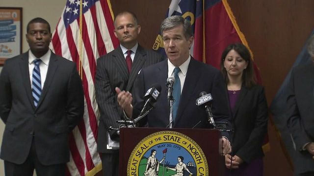 Gov. Cooper holds GenX briefing to discuss Cape Fear River investigation