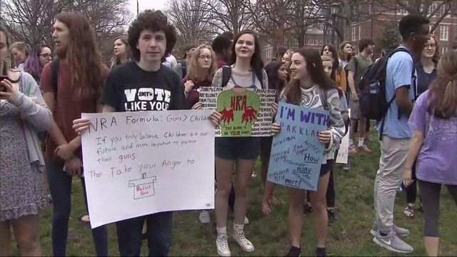 UNC students rally for gun control reform