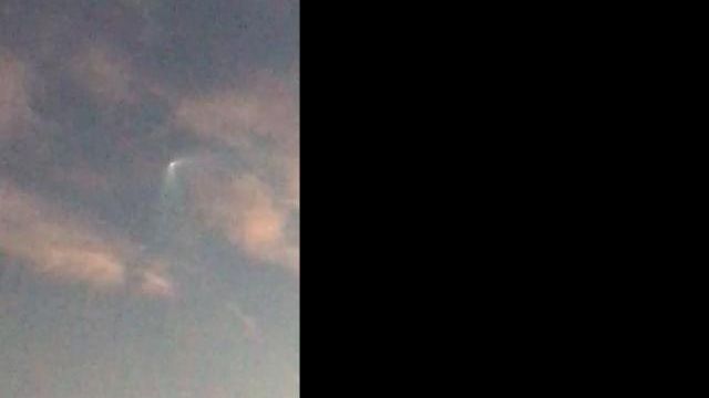 Atlas V rocket streaks over NC