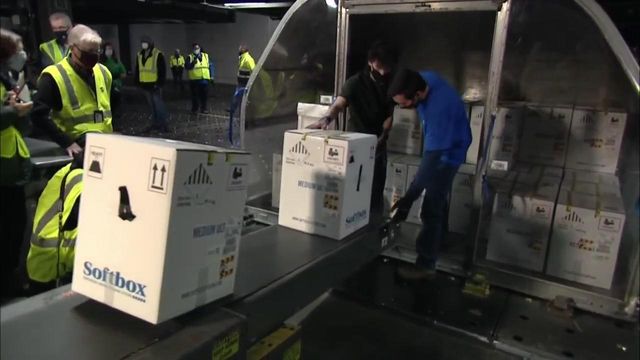 Watch: COVID vaccine arrival at UPS Worldport