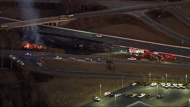 Sky5 flies over crash, large fire at I-95 near Exit 72
