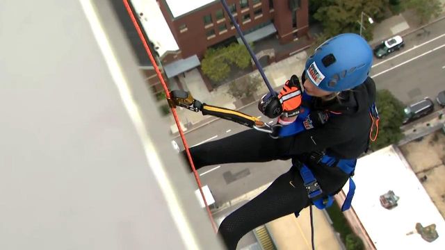 WRAL's Ashley Rowe rappels down 30-story Raleigh tower