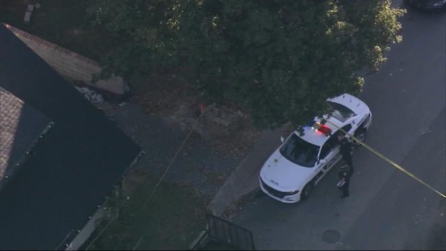 Sky 5 flies over shooting in Durham neighborhood
