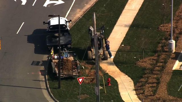 Sky 5 flies over damaged gas line near Hillsborough