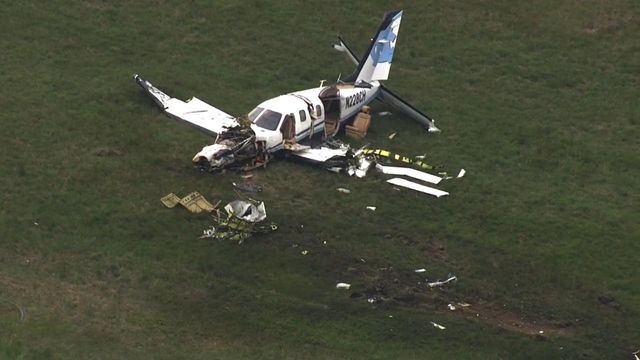 WRAL News coverage: Plane crashes at RDU, pilot and physician injured