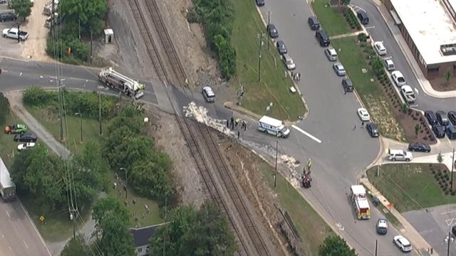 Sky 5 flies over train accident in Raleigh