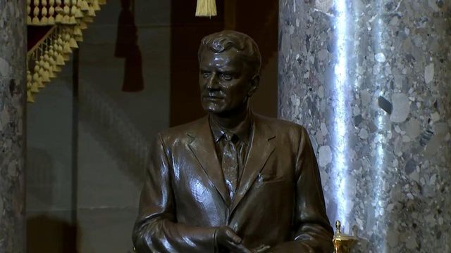 Billy Graham statue unveiled in US Capitol