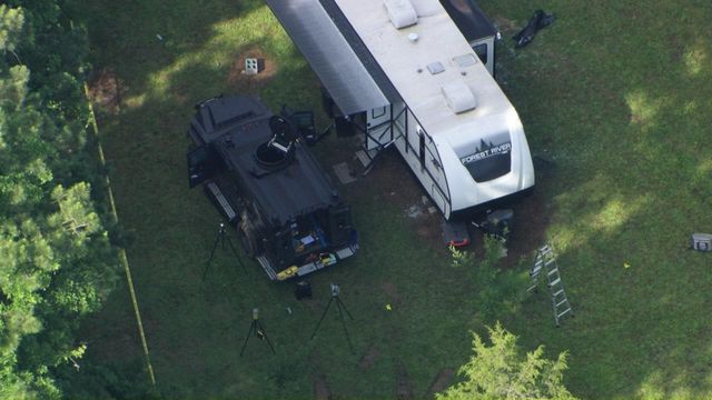 Sky 5: Look at scene after man shot in 9-hour standoff in Chatham County