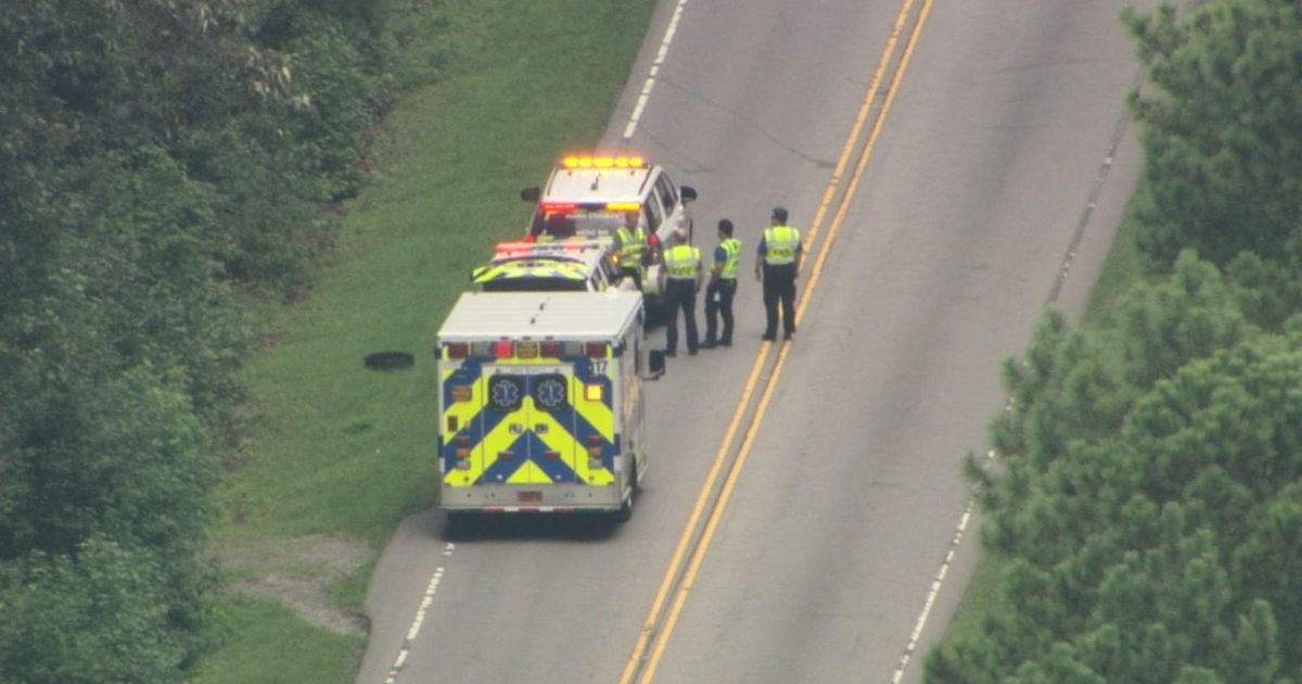 Crash on Creedmoor Road in Raleigh sends at least one to hospital, road ...