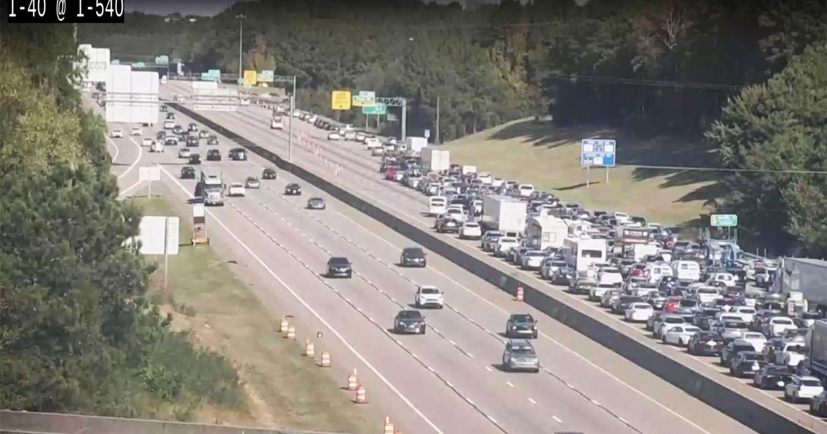 Woman killed, sister injured in crash on I-40 in Durham :: WRAL.com