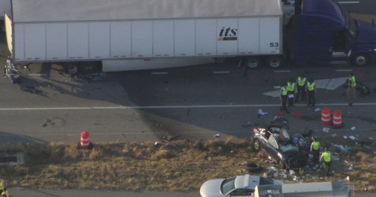 Crash closes I-95 in Dunn