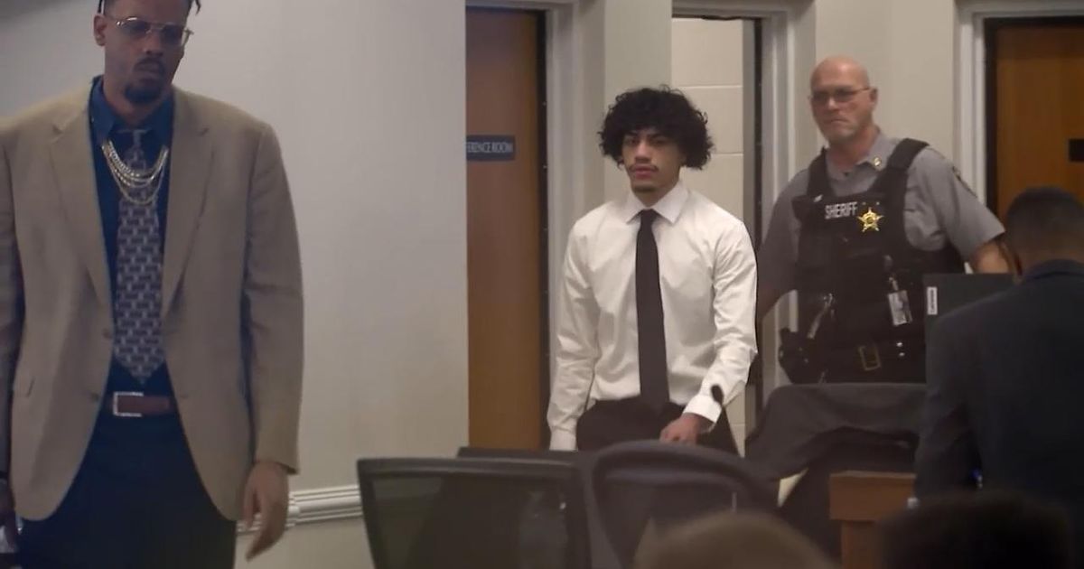 The latest: The last messages, interactions from one of the victims in Issiah Ross trial